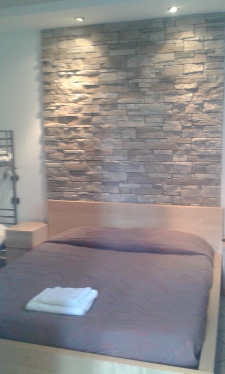 Bed And Breakfast Linate Peschiera Borromeo Bagian luar foto
