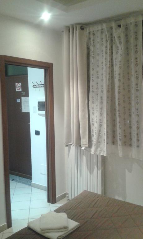 Bed And Breakfast Linate Peschiera Borromeo Bagian luar foto